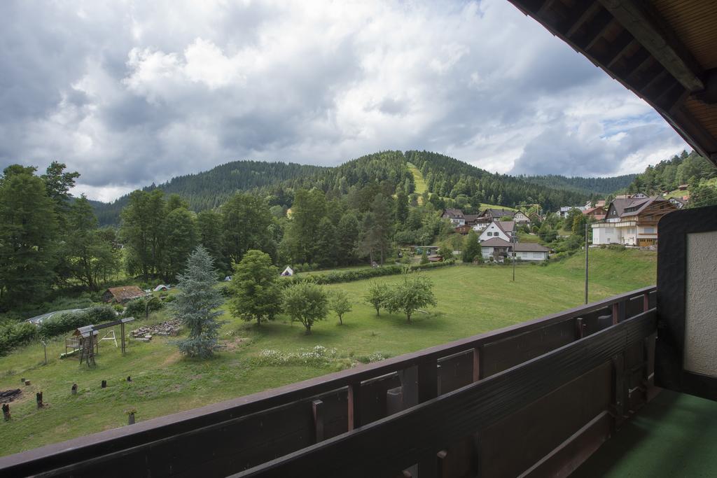 Enz Residenz Hotel Enzklösterle Eksteriør billede