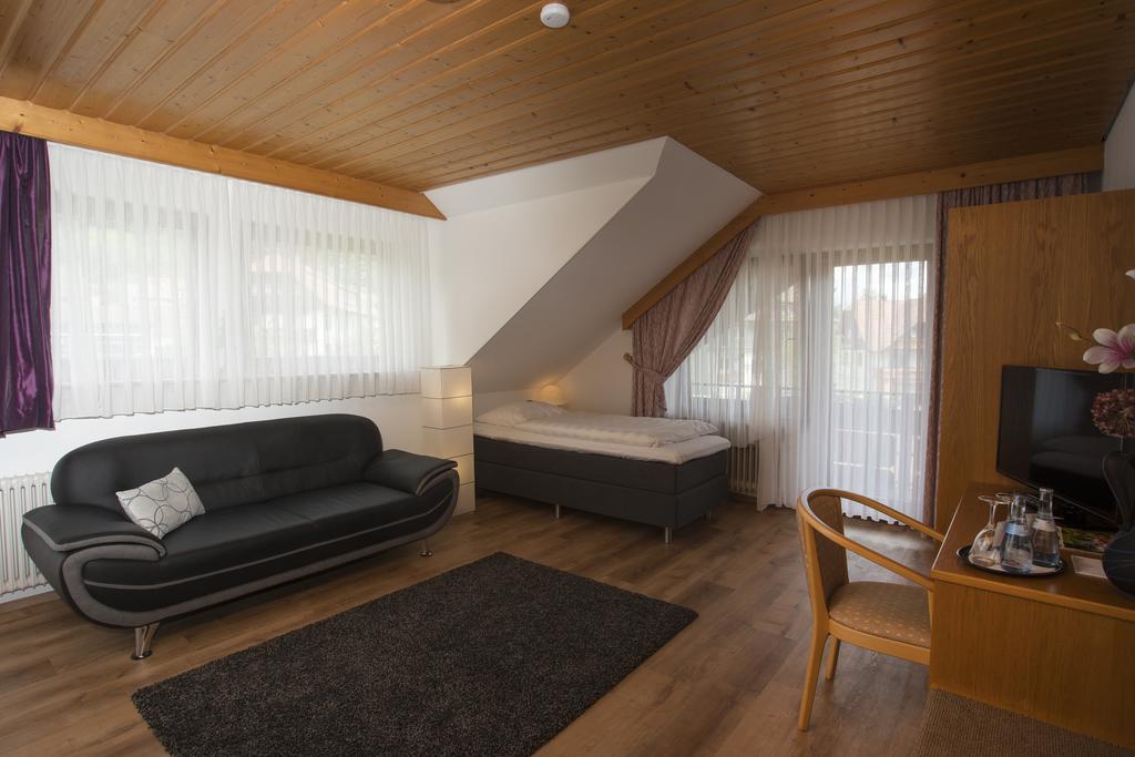 Enz Residenz Hotel Enzklösterle Eksteriør billede